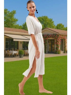 Nefes Alan Pamuklu Kadın Yazlık Plaj Elbisesi V Yaka Büzgü Detaylı Profesyonel Görünüm Trend Tasarım