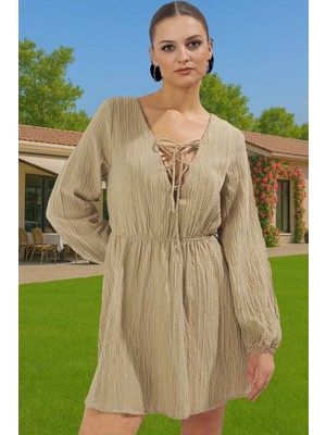 V Yaka Bağlamalı Dokuma Mini Elbise Keten Karışımlı Plaj Modası Rahat ve Şık Rahat Kullanım