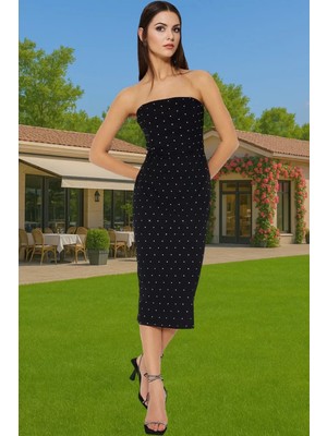 Vücuda Oturan Şık Abiye Elbise Finike Dokuma Polyester Karışımlı Seçkin Malzeme Modern Stil