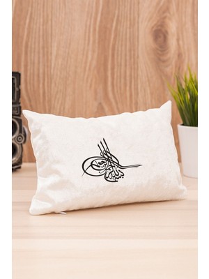 Osmanlı Tuğralı Şık Araç Boyun Yastığı Rahat ve Stil Sahibi Tasarım