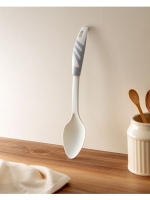 Madame Coco Chase Servis Kaşığı