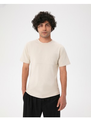Ayma Active Erkek Krem Viskoz T-Shirt - EcoVero™ Viskoz, Ön Dikiş Detaylı, Bisiklet Yaka, Yumuşak ve Esnek Tişört