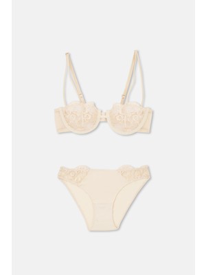 Eros Kadın Dantelli Slip Külotlu Sütyen Tk. ERSK1190 Yumuşak Kumaşlı Konforlu Tasarım