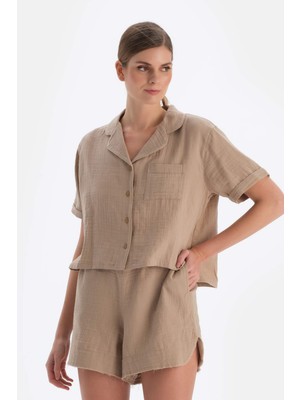 Bej Müslin Gömlek