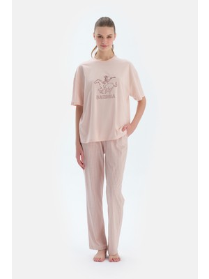 Açık Pembe Bisiklet Yaka Kısa Kollu Tişört Pantolon Pijama Takımı