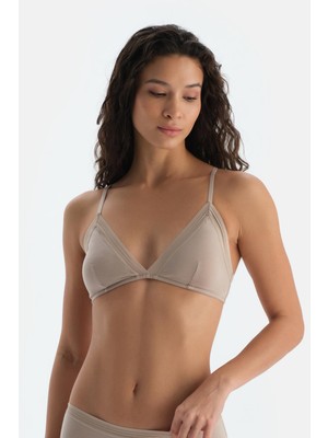 Ada Çayı Basic Üçgen Formlu Soft Sütyen