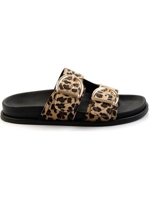 Bambi Leopar Kadın Terlik Düz Taban Konforlu Kullanım İçin Şık Tasarım