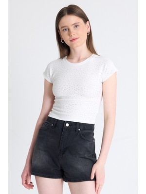Byeaz Taş Detaylı Slim Fit Crop Tişört 9207M