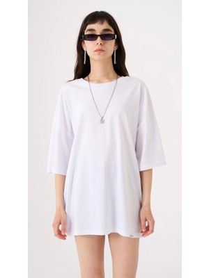 Kadın Basic Pamuklu Süprem Oversize Beyaz Tişört