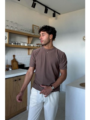 Çizgi Desenli Kahve Triko Tişört