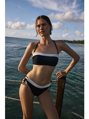 Siyah Nova Bikini Altı