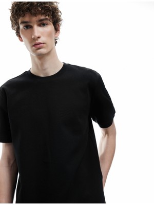 Koton Bisiklet Yaka Pamuklu Regular Fit Scuba Kumaş Kısa Kollu Basic Erkek Tişört