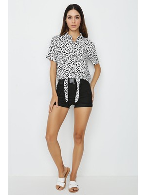 Kadın Dalmaçya Desenli Önden Bağlamalı Gömlek