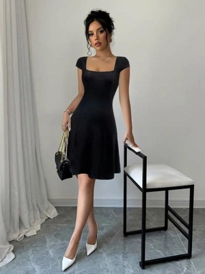 Mareandpanda Kadın Kısa Kollu Geometrik Yakalı Janjan Krep Elbise