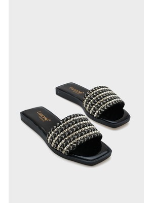 Capone Outfitters Kourtney Düz Topuklu Küt Burunlu Metal Aksesuarlı Hasır Kadın Terlik
