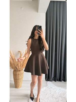 Jerry Kahve Volanlı Kolsuz Krep Elbise