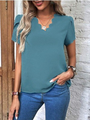 Kadın Kısa Kollu Lazer V Yakalı Ithal Krep Bluz