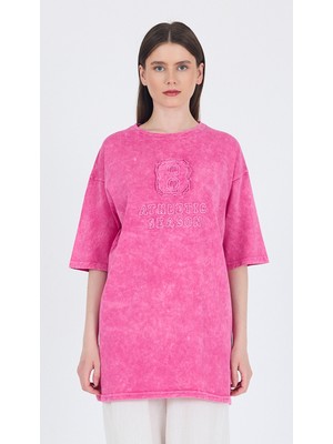 Fuşya Yazı Nakışlı Oversize Tişört 253017