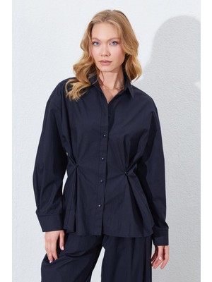 Kadın Siyah Bel Oturtmalı Bel Düğme Detaylı Gömlek