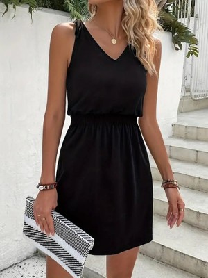 Ahes Shopping Kadın V Yakalı Belinde Gipe Detay Krep Elbise