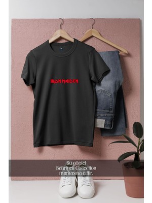 Oversize Red Iron Maiden Yazısı  Tasarımlı Unisex T-Shirt