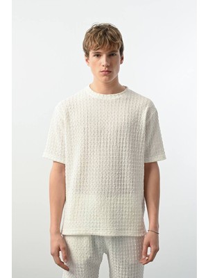 Bisiklet Yaka Dokulu Erkek T-Shirt