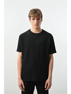 Bisiklet Yaka Dokulu Erkek T-Shirt