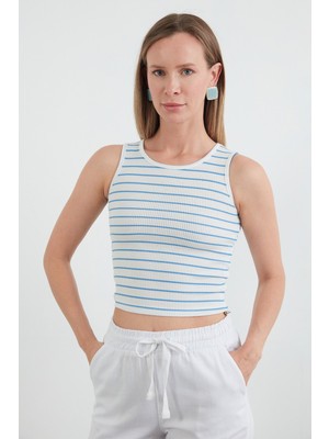 Çizgili Yanları Stoperli Halter Yaka Body