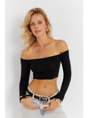 Kadın Siyah Kare Yaka Crop Bluz CG364