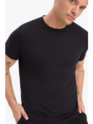 DeFacto Slim Fit Dar Kesim Bisiklet Yaka Modal Karışımlı Basic Düz Kısa Kollu Tişört M6606AZ25AU