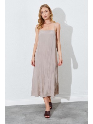 Kadın Vizon Ip Askılı Kırışık Uzun Elbise
