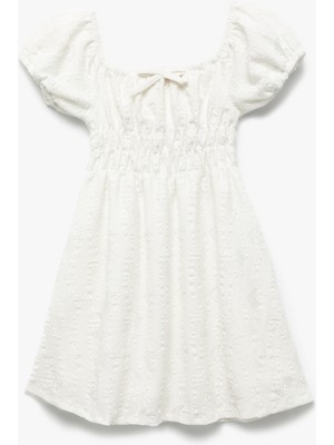 Koton Bisiklet Yaka Brode Fiyonk Detaylı Balon Kollu Elbise