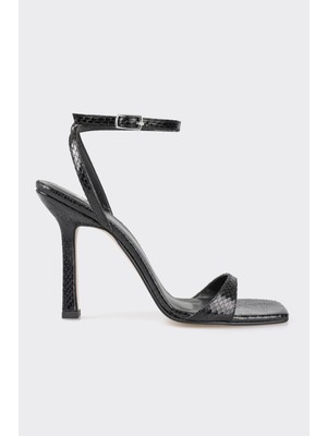 Elle Siyah Kadın Topuklu Sandalet