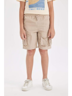 DeFacto Erkek Çocuk Kargo Fit Paraşüt Şort Hafif Kumaş ile Yazlık Rahat Kesim C3527A824SM