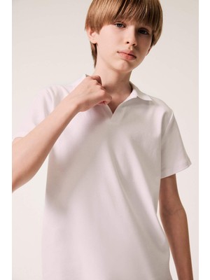 DeFacto Apaş Yaka Kısa Kollu Tişört Erkek Çocuk D7755A825SM