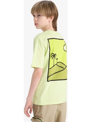 DeFacto Bisiklet Yaka Sırt Baskılı Kısa Kollu Tişört Erkek Çocuk E0967A825SM