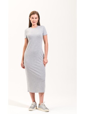 725400_KADIN Bisiklet Yakalı, Kısa Kollu, Midi Boy, Düz, Likralı örme elbise