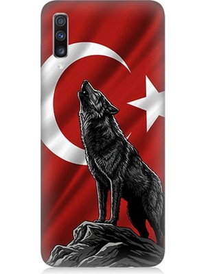 Samsung Galaxy A70 Uyumlu Bayrak Önünde Uluyan Kurt  Desenli Silikon Kılıf