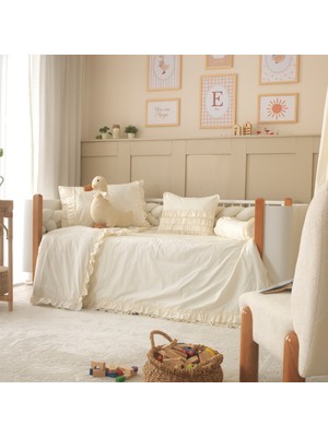 Joyful Kids Luna Pamuk Montessori Bebek Uyku Seti – Fırfırlı, Krem Renk, Ördek Uyku Arkadaşı ile