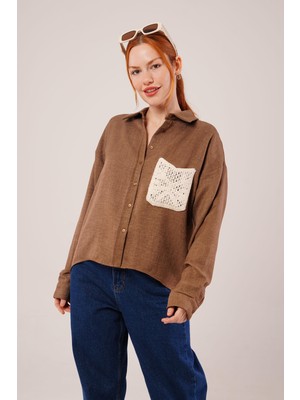 Etnik Cep Detaylı Kahverengi Gömlek