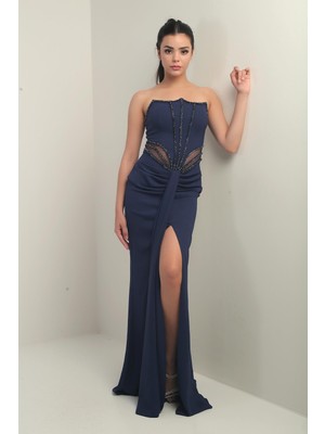 Kadın Boncuk Detaylı Bel Transparan Astarlı Uzun Straplez Elbise