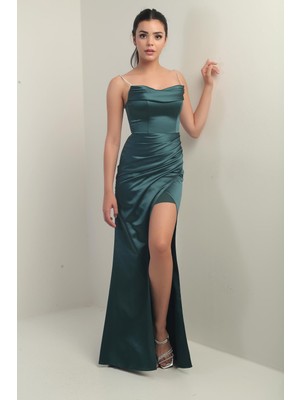 Kadın Parlak Ip Askılı Derin Yırtmaçlı Önü Büzgülü Pileli Uzun Saten Abiye Elbise