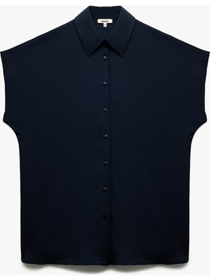 Koton Aerobin Kumaş Klasik Yaka Kolsuz Düğmeli Saten Gömlek