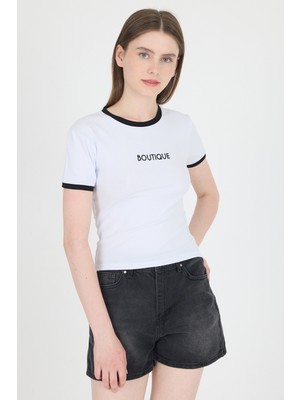 Beyaz Yazı Baskılı Biyeli Pamuklu Slim Fit Tişört 9192M