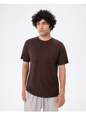 Ayma Active Erkek Kahverengi Viskoz T-Shirt - EcoVero™ Viskoz, Ön Dikiş Detaylı, Bisiklet Yaka, Yumuşak ve Esnek Tişört
