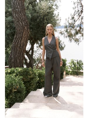 Nagmetah Sırt Pencereli Antrasit Yelek Pantolon Takım