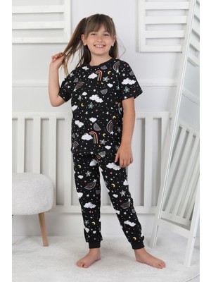 %100 Pamuk Gökkuşağı Desenli Kısa Kollu Manşetli Paça Kız Çocuk Pijama Takımı 3-8 Yaş