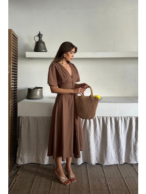 La Mode Istanbul Keten V Yaka Önden Düğmeli Elbise - Kahverengi
