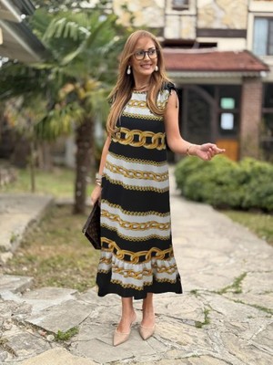 Gökyüzü Moda Kadın Omuzlardan Büzgülü Kayık Yaka Fırfırlı Janjan Krep Elbise