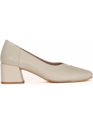 Bueno Shoes Bej Deri Kadın Az Topuklu Ayakkabı 33WA2441289 33WA2441289